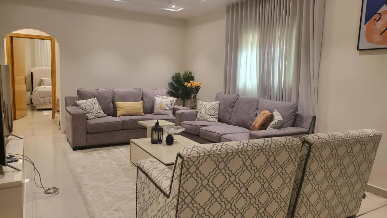 شقة كبيرة عائلية Vip حي الوادي Riyadh Apartment